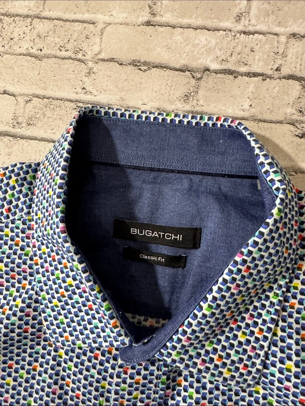 Bugatchi mens L Large colorful cube pattern classic short sleeve button up shirt